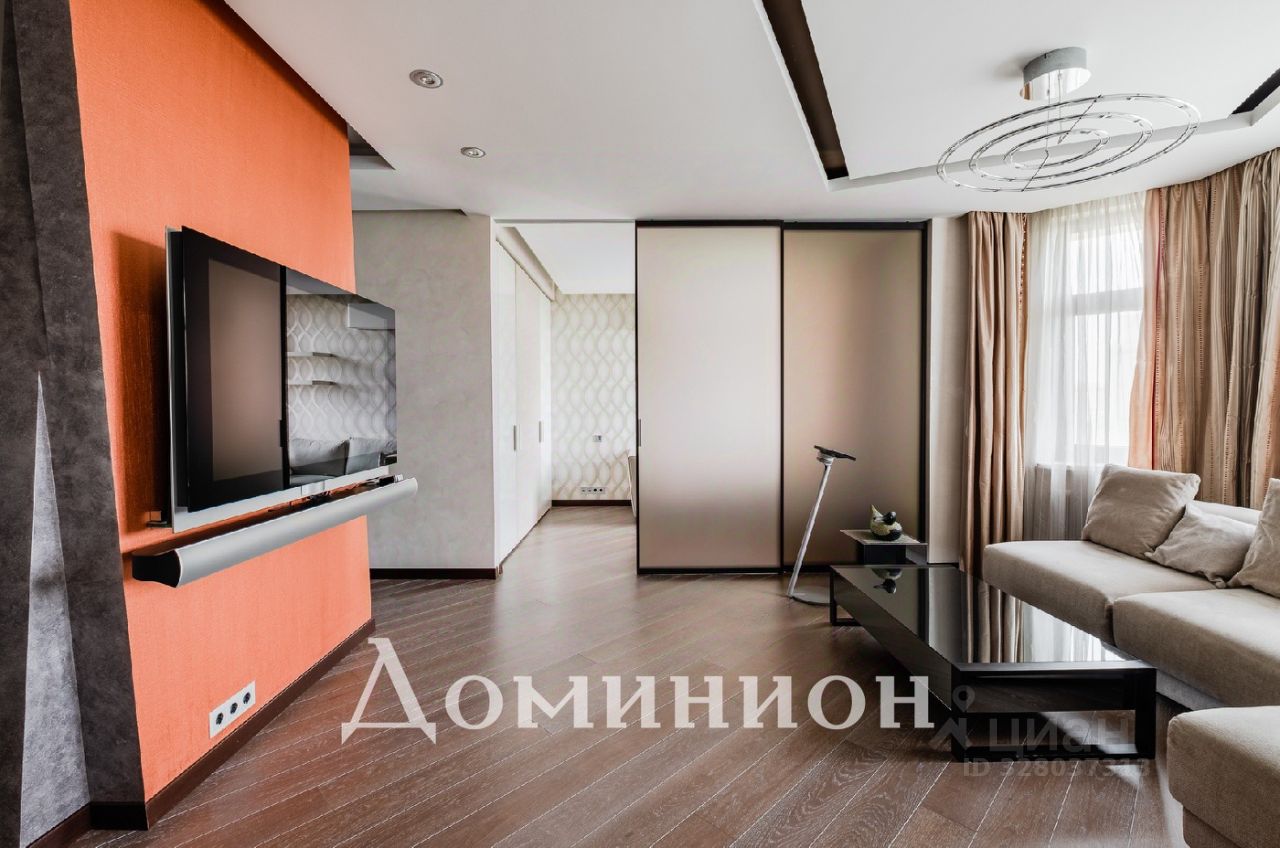 Продажа 3-комн квартиры на вторичном рынке Ломоносовский проспект, 25к2