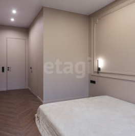 Продажа 3-комн квартиры на вторичном рынке Петровский пр-кт,  д. 28 к2 с1