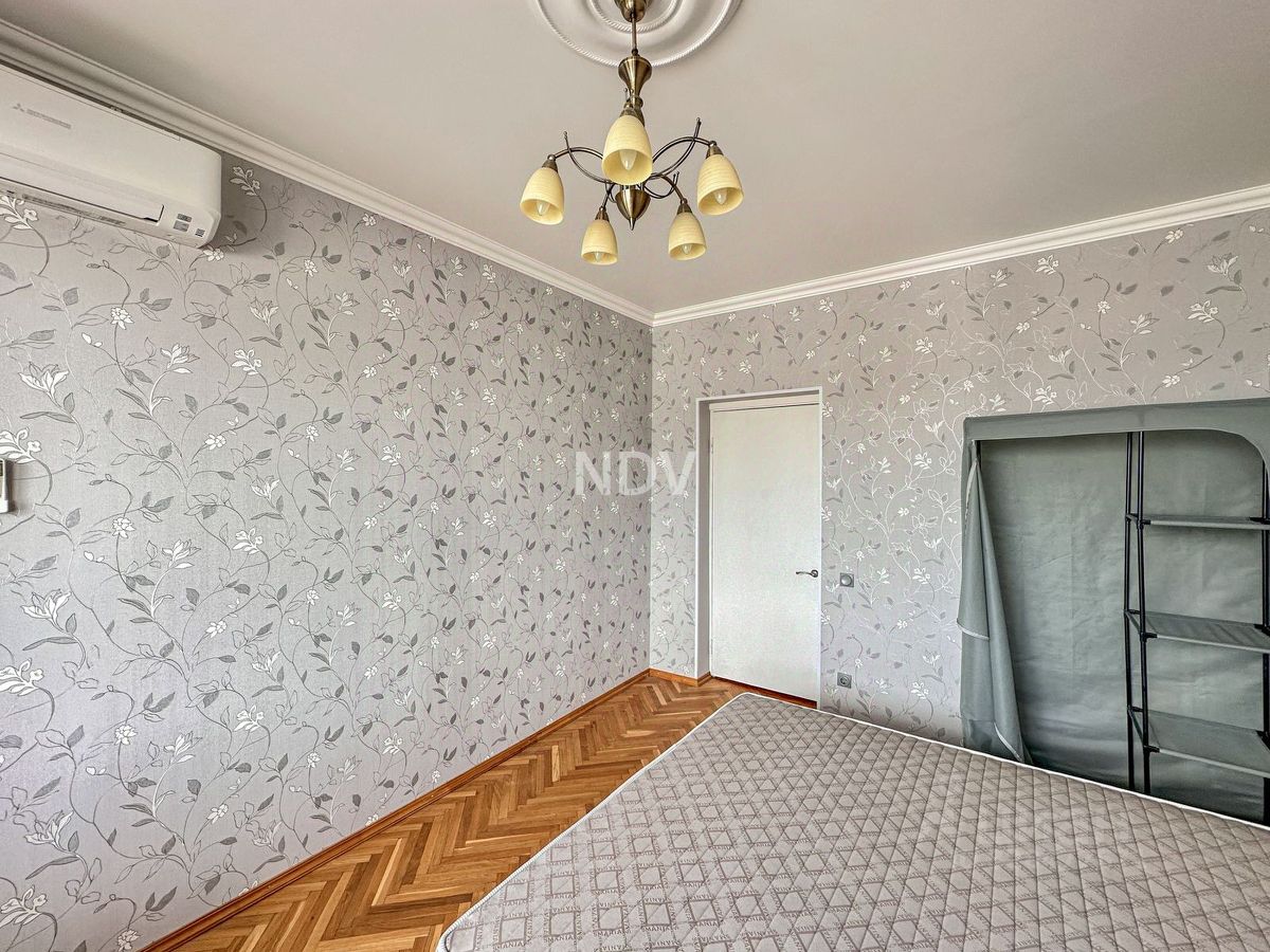 Продажа 3-комн квартиры на вторичном рынке Никитский бульвар, 17