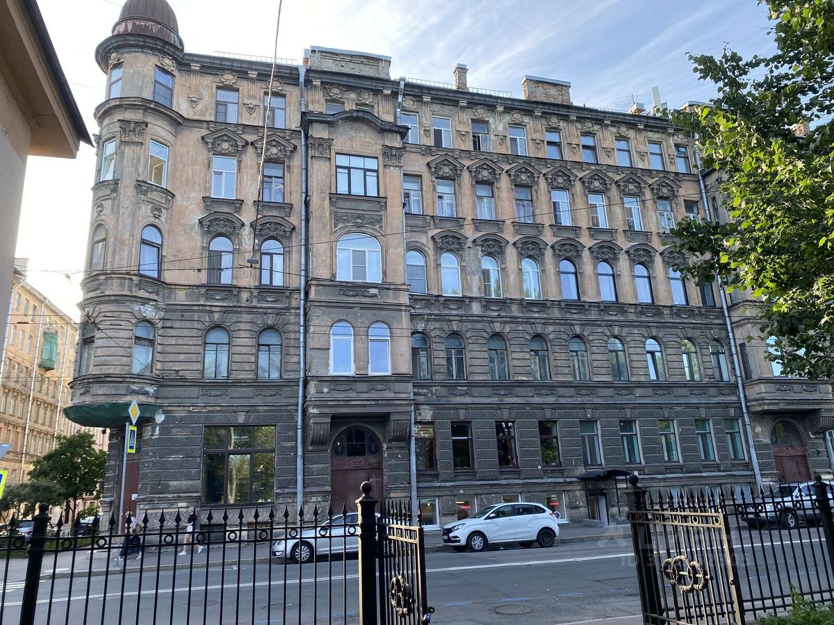 Продажа 5-комн квартиры на вторичном рынке 4-я Советская улица, 46/8