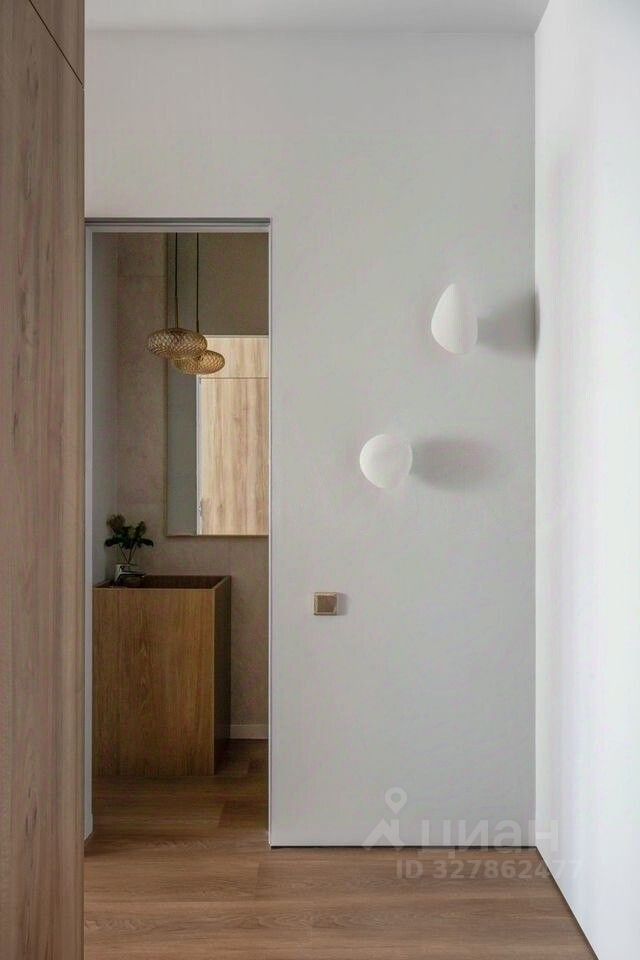 Аренда 2-комн квартиры на вторичном рынке Серебрянический переулок, 8