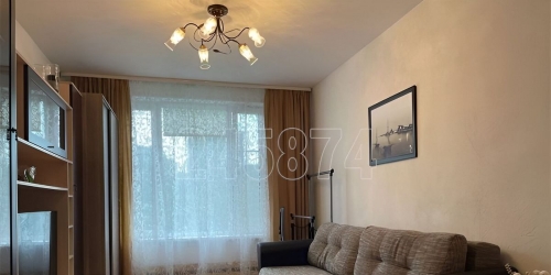 1-комн квартира улица Красных Зорь,  д. 37