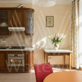 Продажа 3-комн квартиры на вторичном рынке Подколокольный пер,  д. 16/2,  к. 2