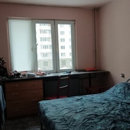 Продажа 4-комн квартиры на вторичном рынке Богатырский пр-кт,  д. 52 к1