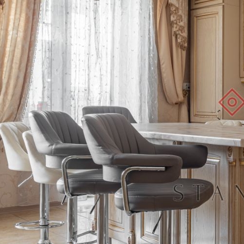 6-комн квартира проспект Ударников, 33