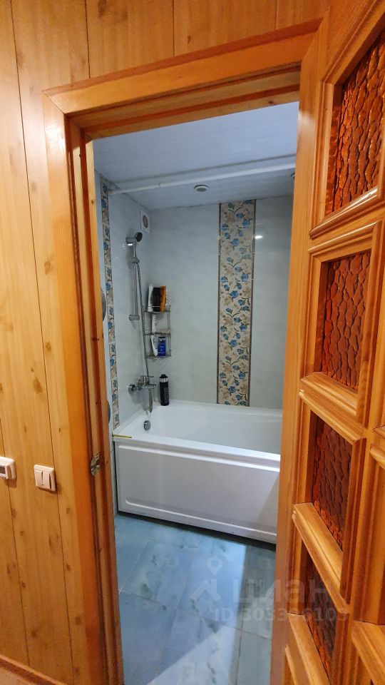 Продажа 3-комн квартиры на вторичном рынке Шлиссельбургский проспект, 49