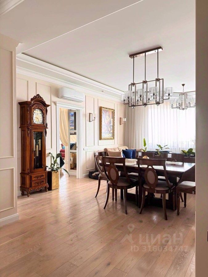 Продажа 3-комн квартиры на вторичном рынке Староволынская улица, 12к4