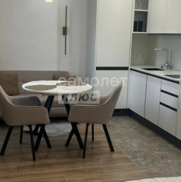 Продажа 1-комн квартиры на вторичном рынке улица Красная Сосна,  д. 3А