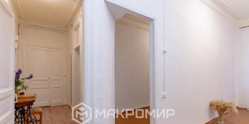 2-комн квартира 20-я линия,  д. 11