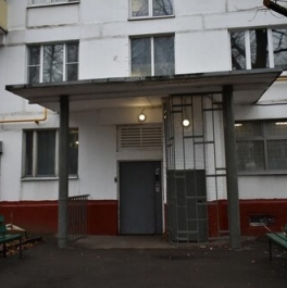 Продажа 3-комн квартиры на вторичном рынке Иркутская улица,  д. 12/14