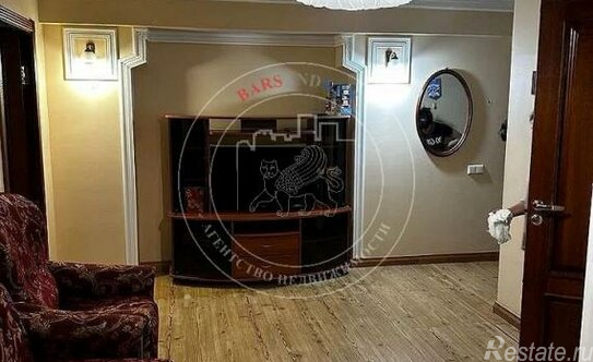 Аренда 2-комн квартиры на вторичном рынке Вятский 4-й пер,  д. 23