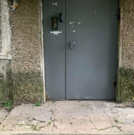 Продажа 2-комн квартиры на вторичном рынке Серпухов, улица Космонавтов,  д. 19Б