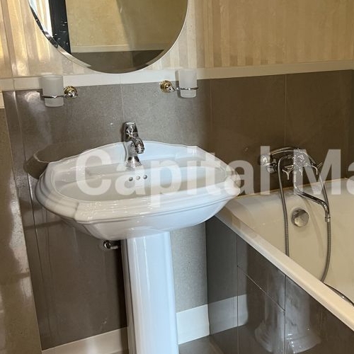 3-комн квартира Тепличный переулок, 10