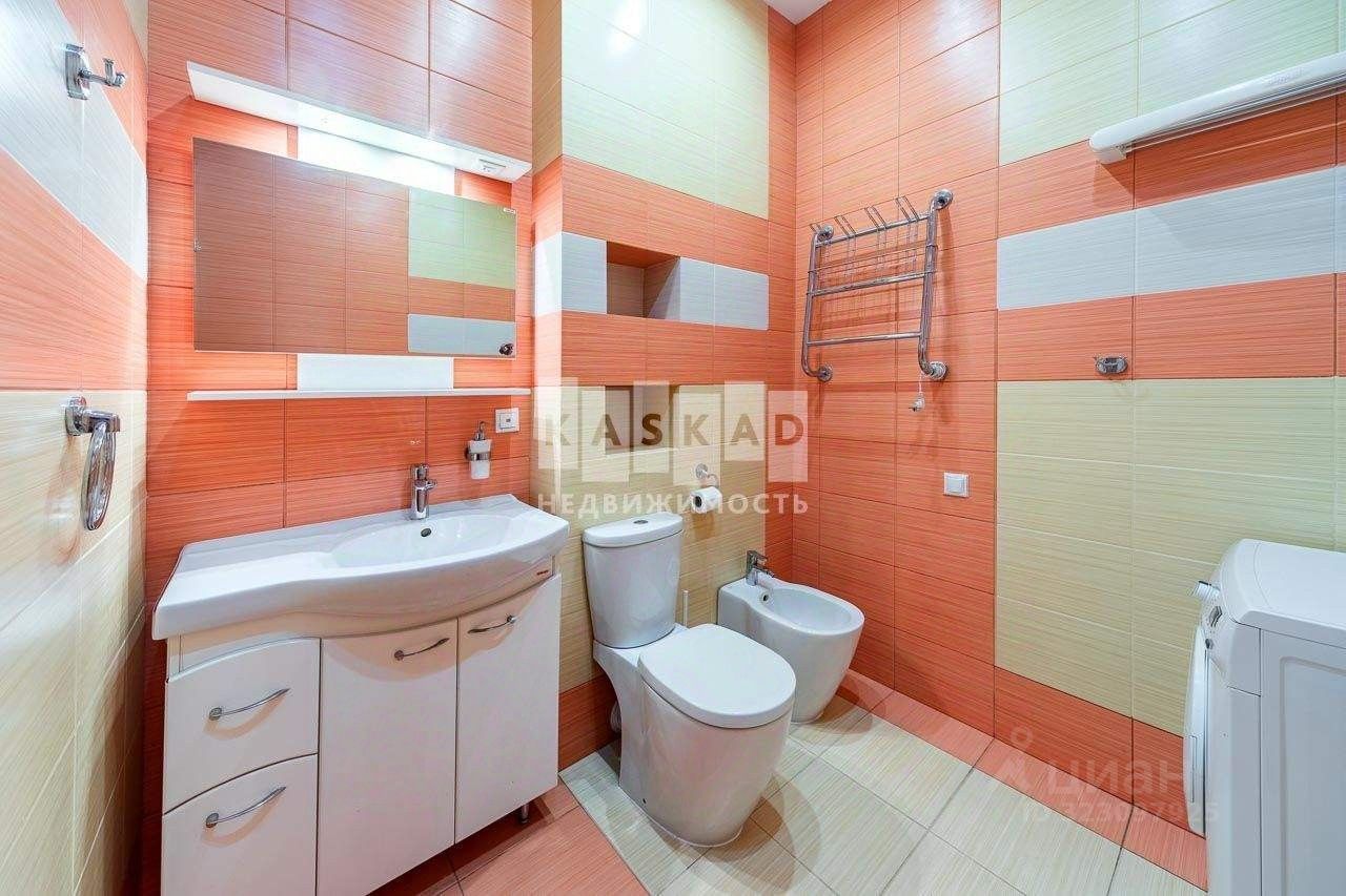 Продажа 3-комн квартиры на вторичном рынке д. Новинки, бульвар Павловский, 8