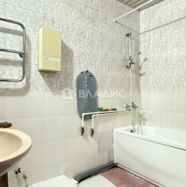 Продажа 3-комн квартиры на вторичном рынке Донецкая улица,  д. 34 к1