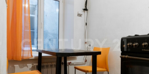 2-комн квартира 14-я линия,  д. 97