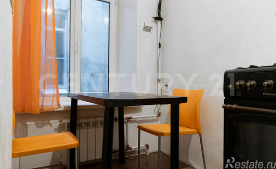 Продажа 2-комн квартиры на вторичном рынке 14-я линия,  д. 97