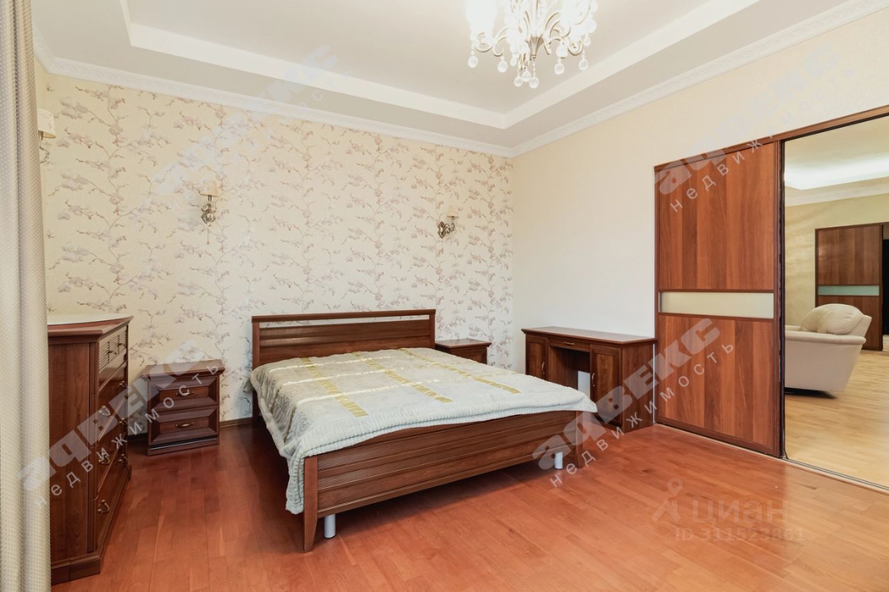 Продажа 2-комн квартиры на вторичном рынке 9-я Советская улица, 5