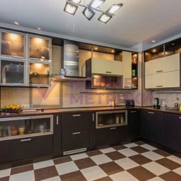 Продажа 3-комн квартиры на вторичном рынке улица Савушкина