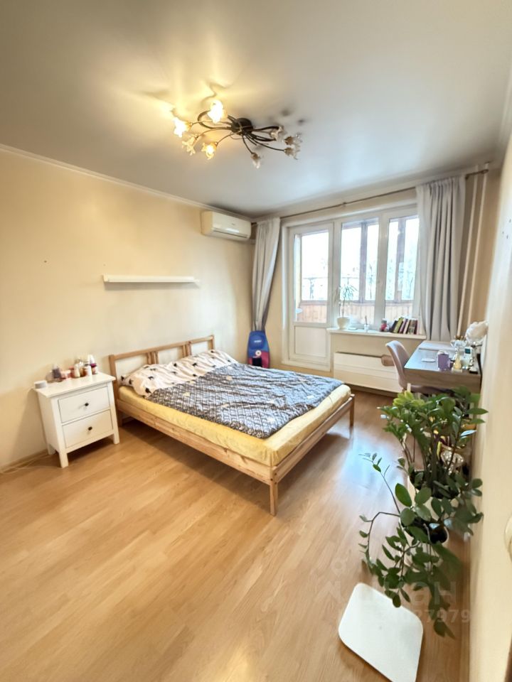 Продажа 2-комн квартиры на вторичном рынке Ленинский проспект, 3