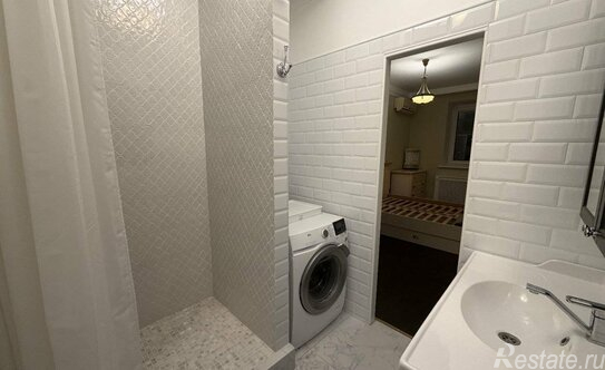 Продажа 2-комн квартиры на вторичном рынке ул Толбухина,  д. 7,  к. 1