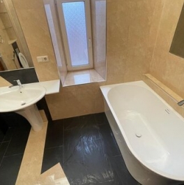 Аренда 5-комн квартиры на вторичном рынке Мичуринская улица,  д. 21/11