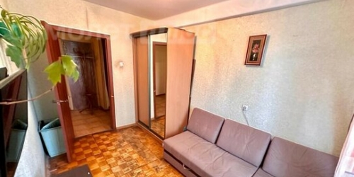 3-комн квартира Передовиков ул,  д. 33,  к. 2