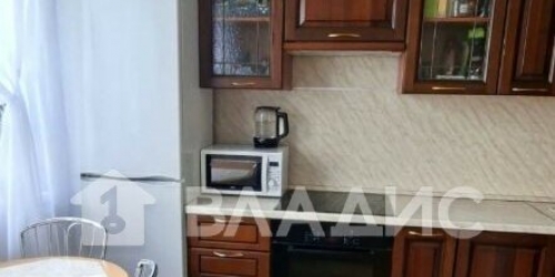 3-комн квартира улица Барышиха,  д. 16