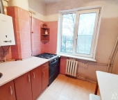 Продать Квартиры вторичка Щелково г, Комарова ул  8 