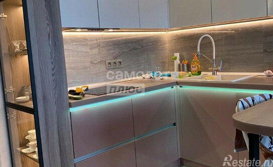 Продажа 3-комн квартиры на вторичном рынке Саларьевская ул,  д. 14 к2