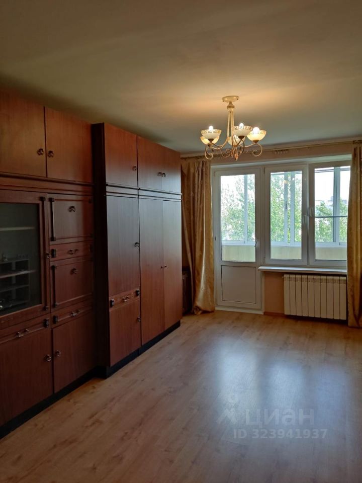 Продажа 1-комн квартиры на вторичном рынке улица Академика Комарова, 14А