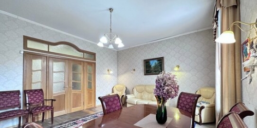 3-комн квартира улица Яблочкова,  д. 2/10