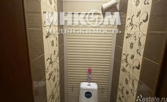 Продажа 2-комн квартиры на вторичном рынке улица Лескова,  д. 17А