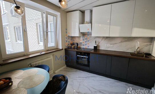 Продажа 3-комн квартиры на вторичном рынке улица Главмосстроя,  д. 7