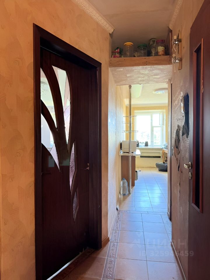 Продажа 2-комн квартиры на вторичном рынке Гатчина, улица Карла Маркса, 9к1