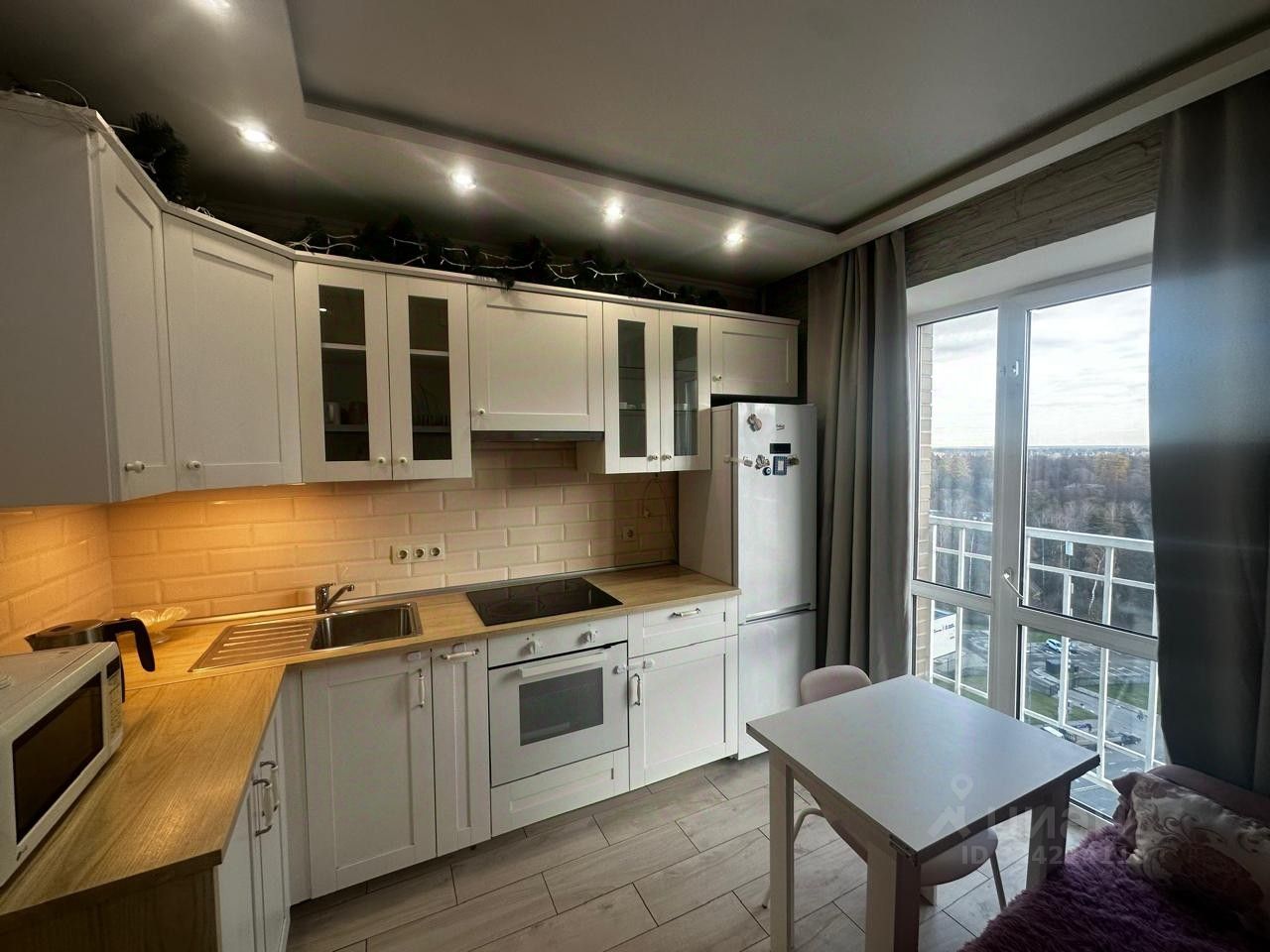 Аренда 1-комн квартиры на вторичном рынке Зенино ЖК Самолет мкр, Люберцы, улица Вертолетная,  д. 10