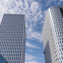 Аренда торгового помещения улица Двинцев,  д. 3