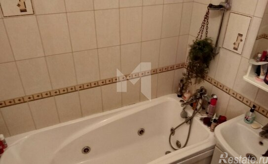 Продажа 4-комн квартиры на вторичном рынке Ружейный переулок