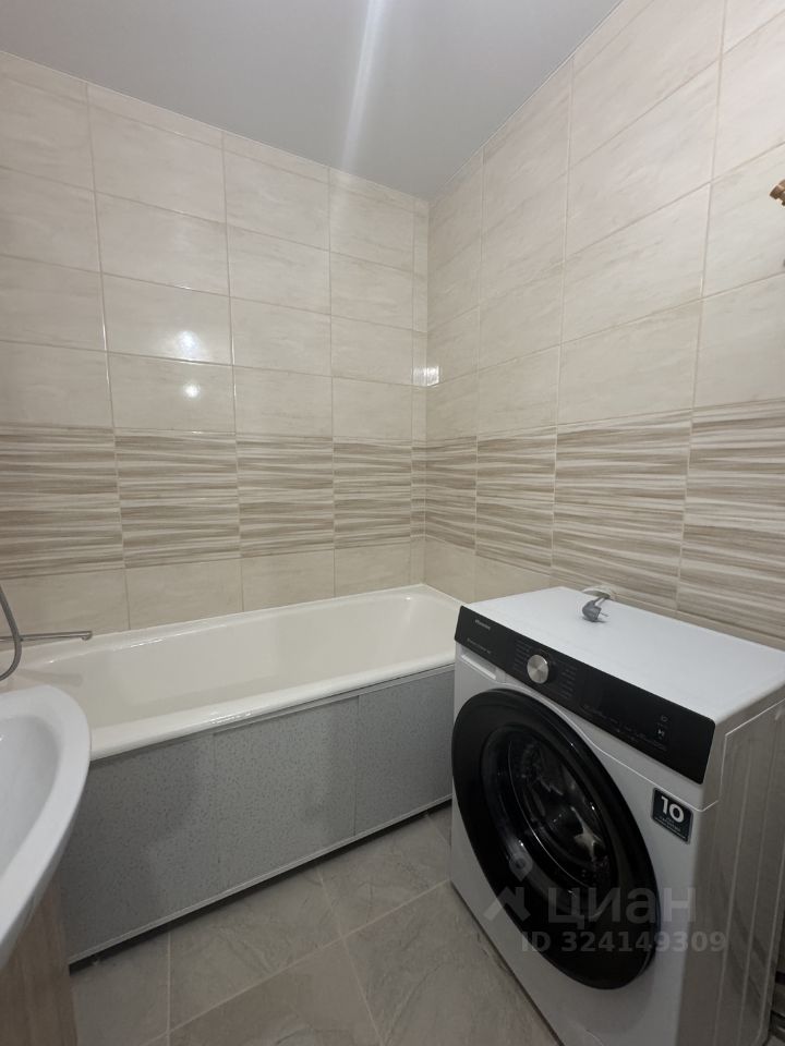 Продажа 2-комн квартиры на вторичном рынке Витебская улица, 3К1