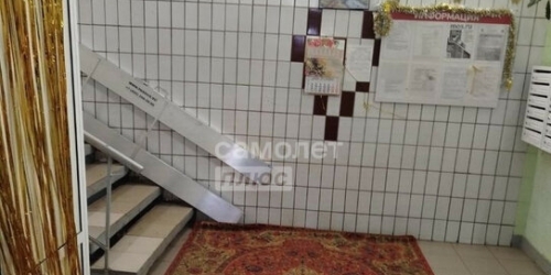 2-комн квартира улица Грекова,  д. 1