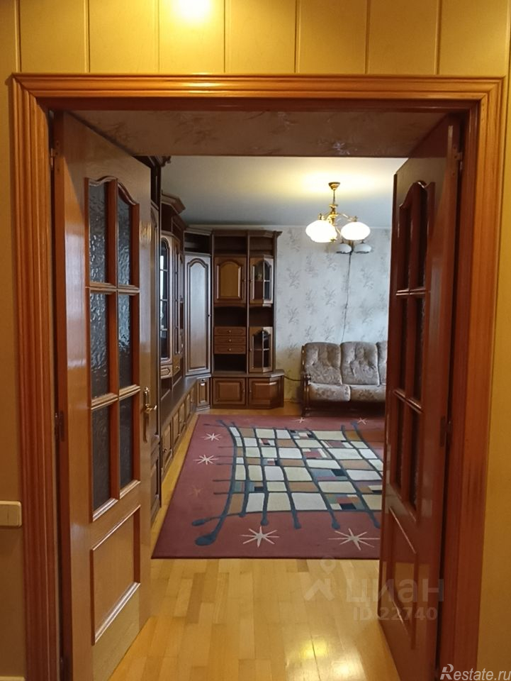 Аренда 2-комн квартиры на вторичном рынке Каменщики М. ул,  д. 4