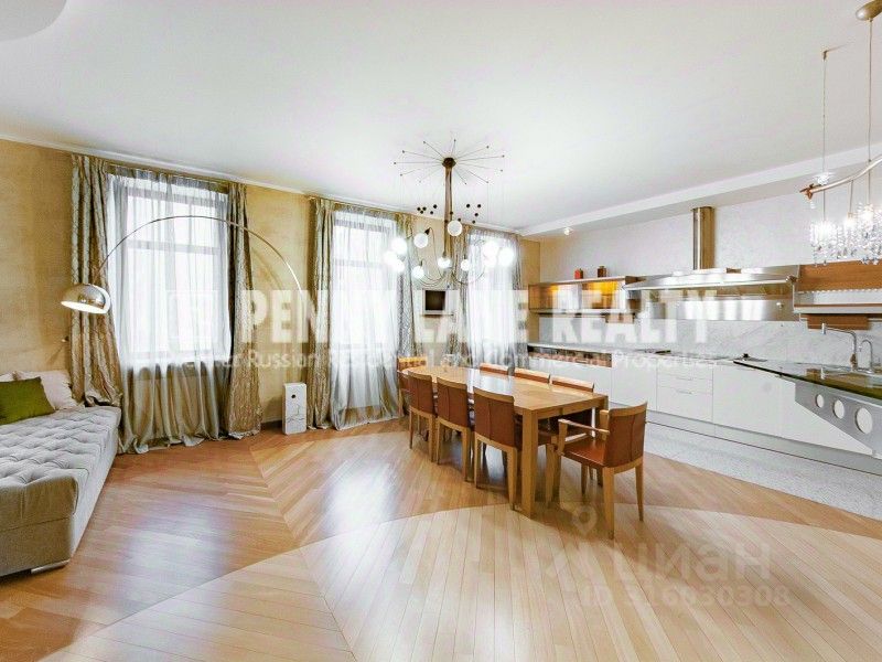 Продажа 5-комн квартиры на вторичном рынке улица Плющиха, 22