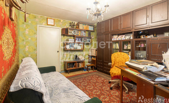 Продажа 4-комн квартиры на вторичном рынке Подольск, ул Профсоюзная,  д. 2/1