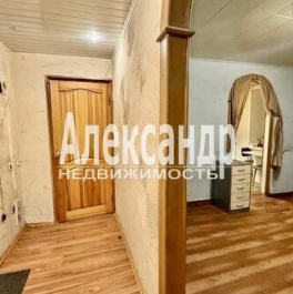 Продажа 3-комн квартиры на вторичном рынке Выборг, улица Куйбышева,  д. 17