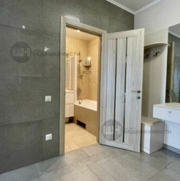 Продажа 1-комн квартиры на вторичном рынке наб Реки Смоленки,  д. 3,  к. 2