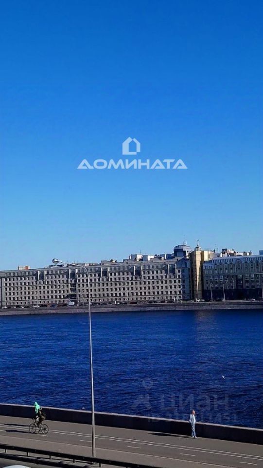 Продажа комнаты Арсенальная набережная, 9