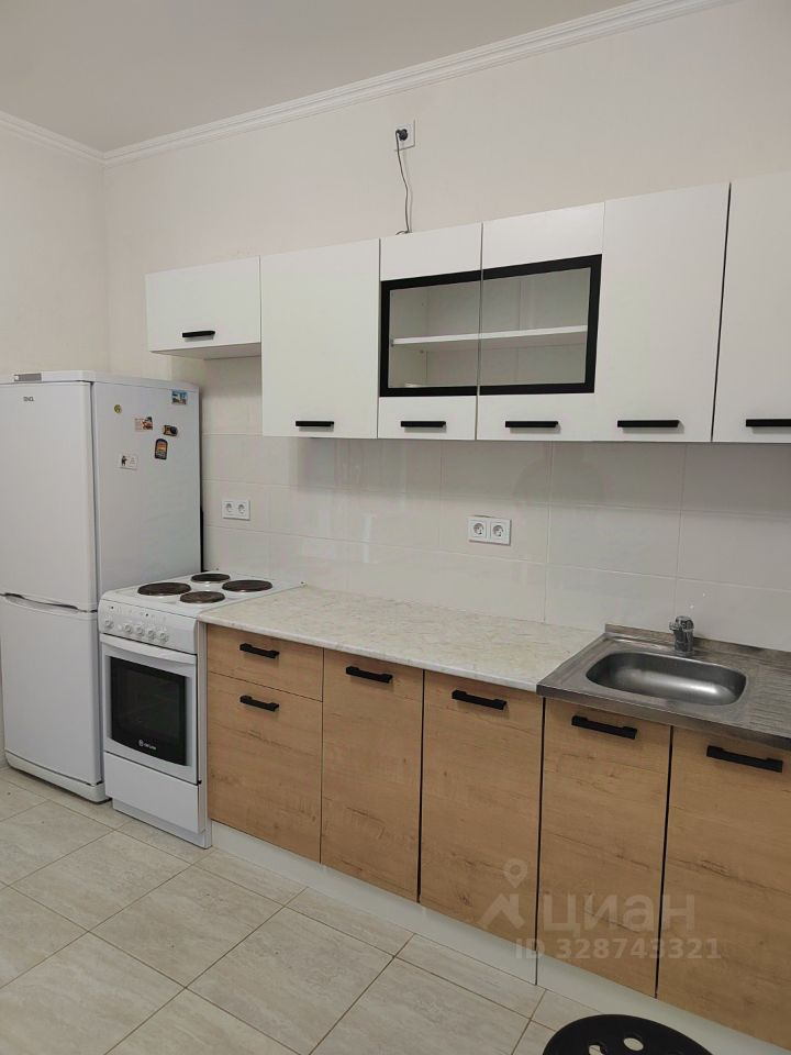 Аренда 1-комн квартиры на вторичном рынке Онежская улица, 31к1