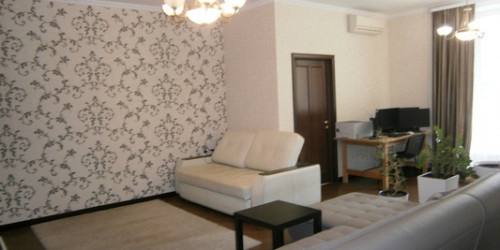 4-комн квартира Родионовская ул,  д. 12