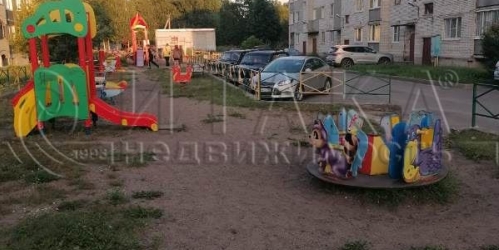 1-комн квартира Приозерск, Привокзальная,  д. 9