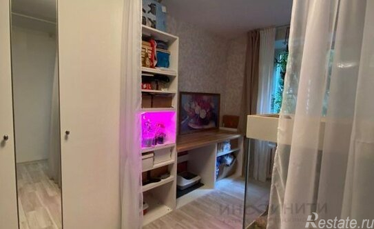 Продажа 1-комн квартиры на вторичном рынке Кронштадтский б-р,  д. 41